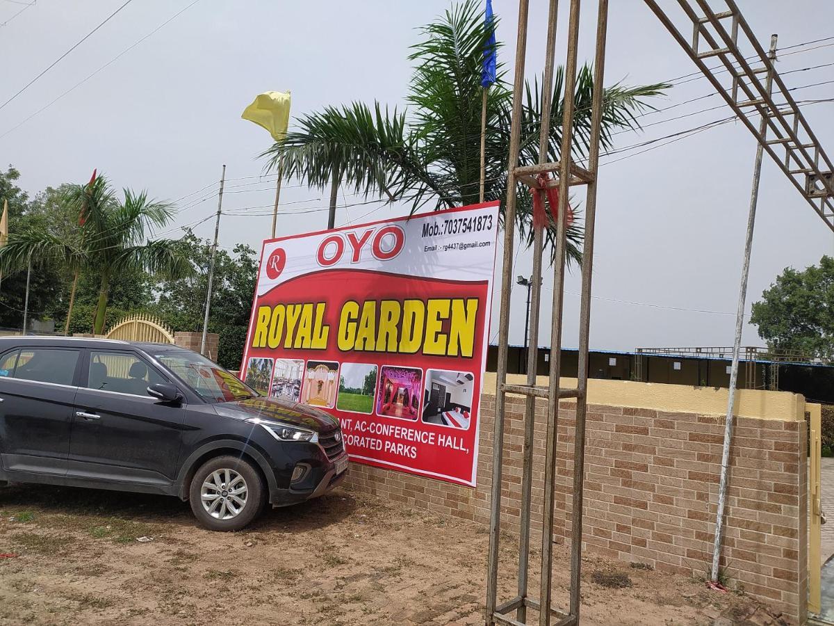 Oyo 82476 Royal Garden 加济阿巴德 外观 照片